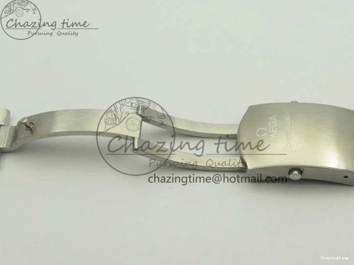 0317 TechFriendly SpeedMaster MoonWatch SS OMF 1:1 Best Edition Black Red Dial On SS Bracelet A9300 V 8092